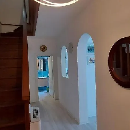 Calle Dei Guardiani *